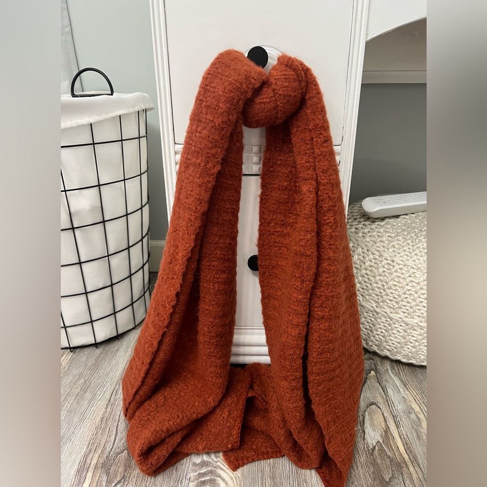 Wonderly Scarf